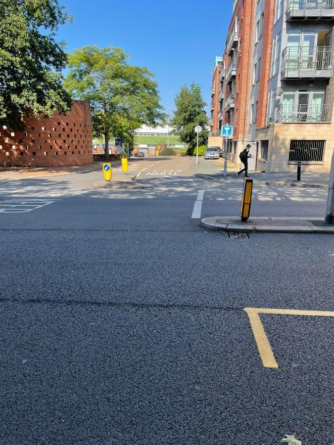 Allen Luxury Apartment Coventry Dış mekan fotoğraf